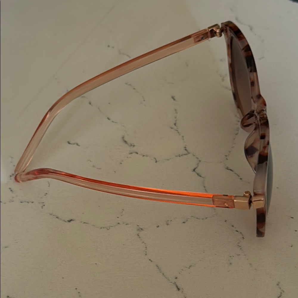 LOFT Outlet Women's Tortoiseshell Sunglasses OS NWOT - Picture 14 of 16